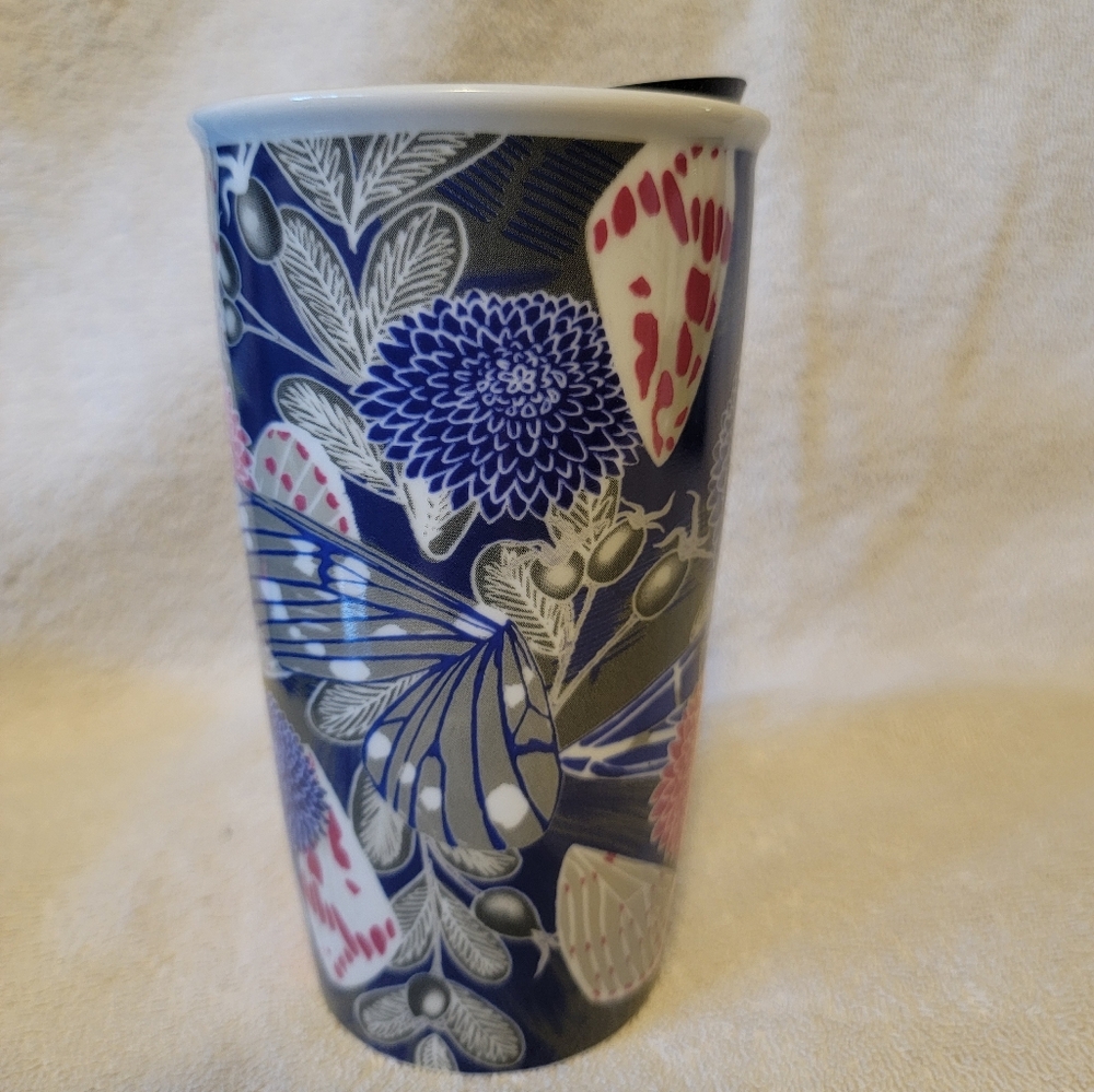 2018 Starbucks Blue, Gray and Pink Flowers on a Crematic 12 fl tumber - Picture 5 of 11